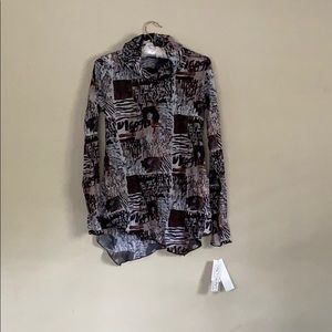 Brown and white lightweight turtleneck/blouse